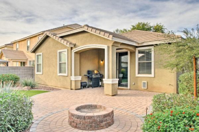 Spacious Gilbert Family Home with Yard Dog Friendly